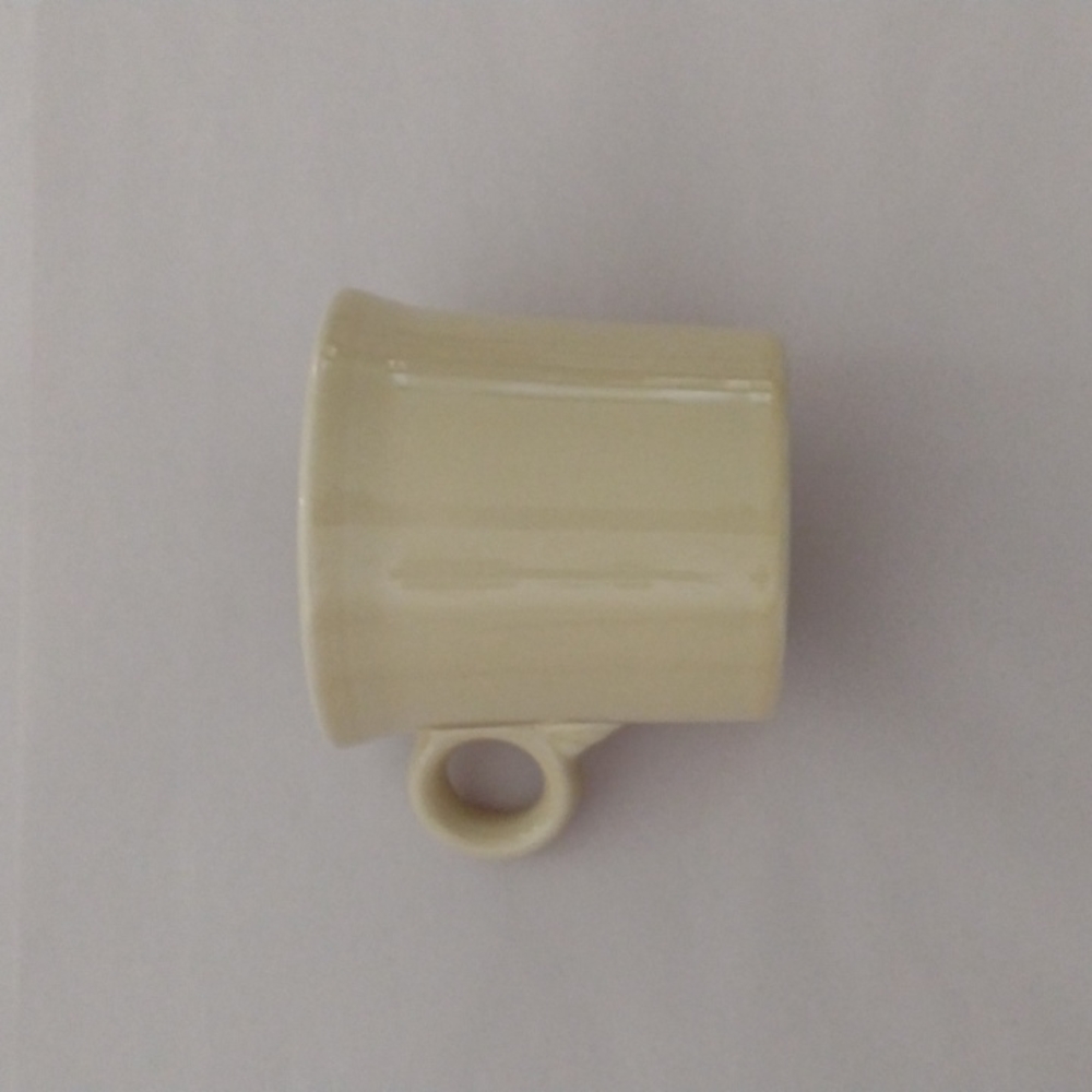 Fiesta Ring Handle Mug Ivory Fiesta Ware b300